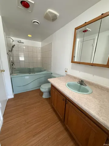 $149,900 | 2406 North W Shafer Drive, Monticello, IN 47960