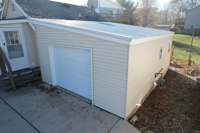 $149,900 | 2406 North W Shafer Drive, Monticello, IN 47960