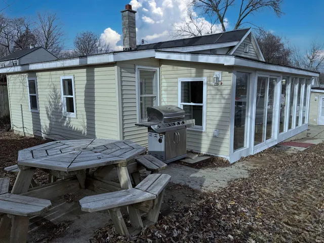 $149,900 | 2406 North W Shafer Drive, Monticello, IN 47960