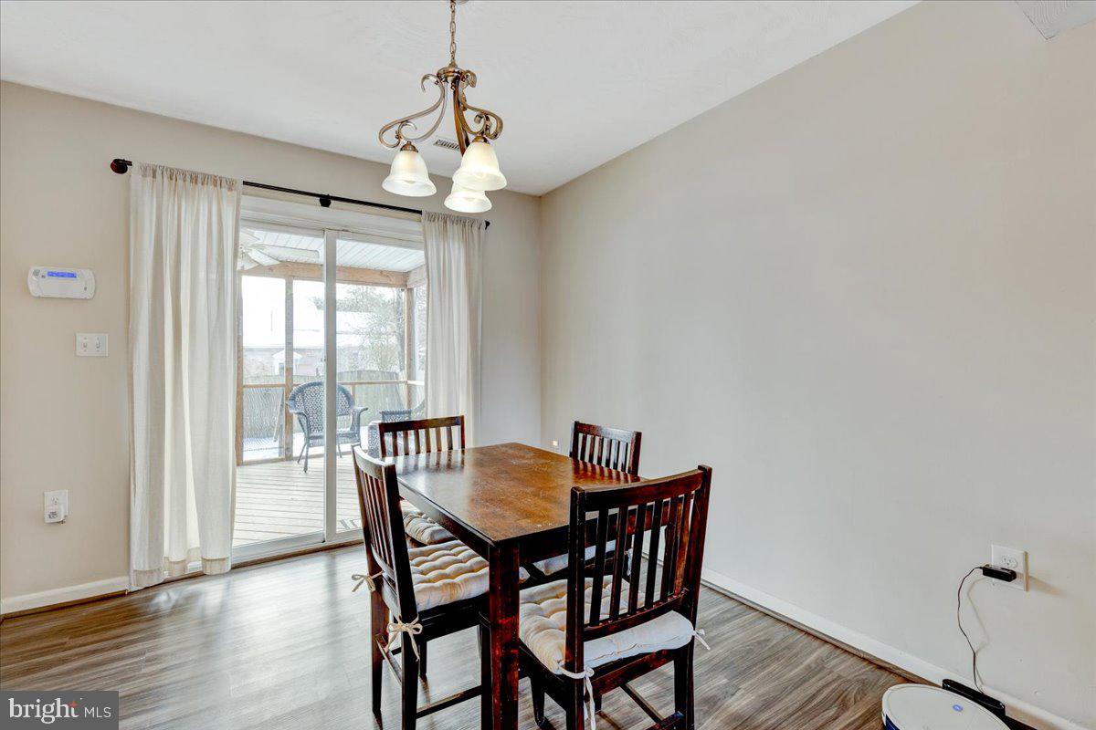 1604 Knoxville Road Edgewater, MD 21037 - Photo 5 of 33 Designated Dining Room