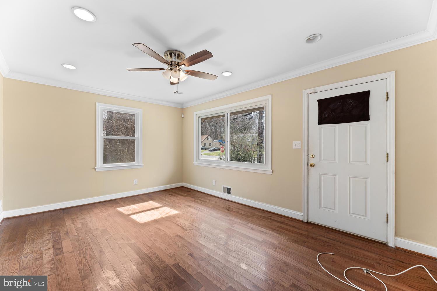 920 Brooke Road Capitol Heights, MD 20743 - Photo 2 of 17 Gallery Image 2