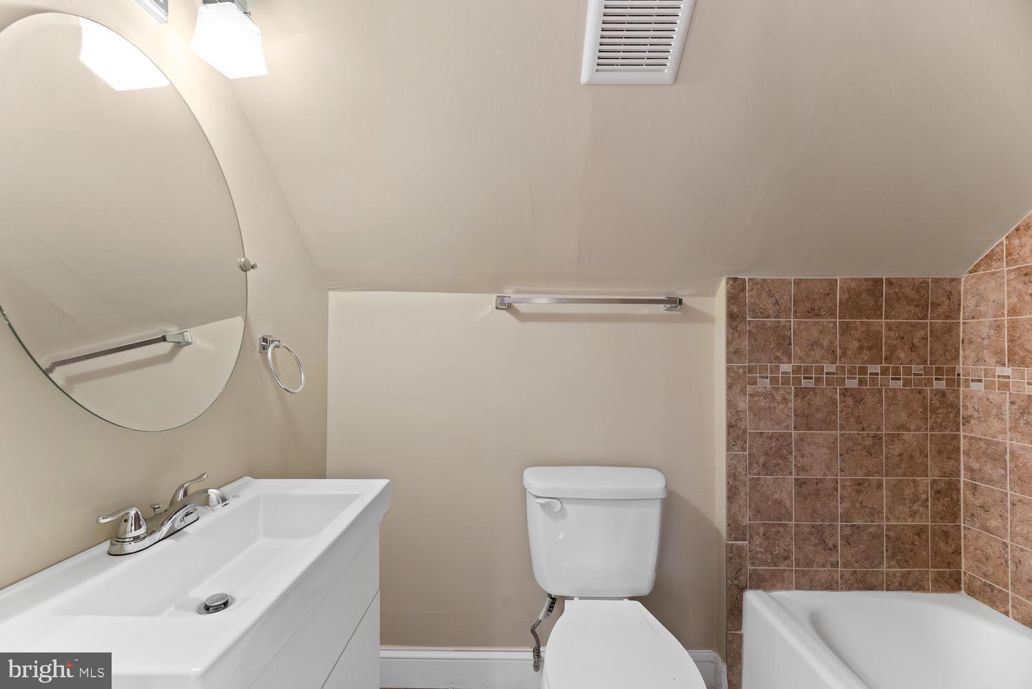 920 Brooke Road Capitol Heights, MD 20743 - Photo 10 of 17 Gallery Image 10