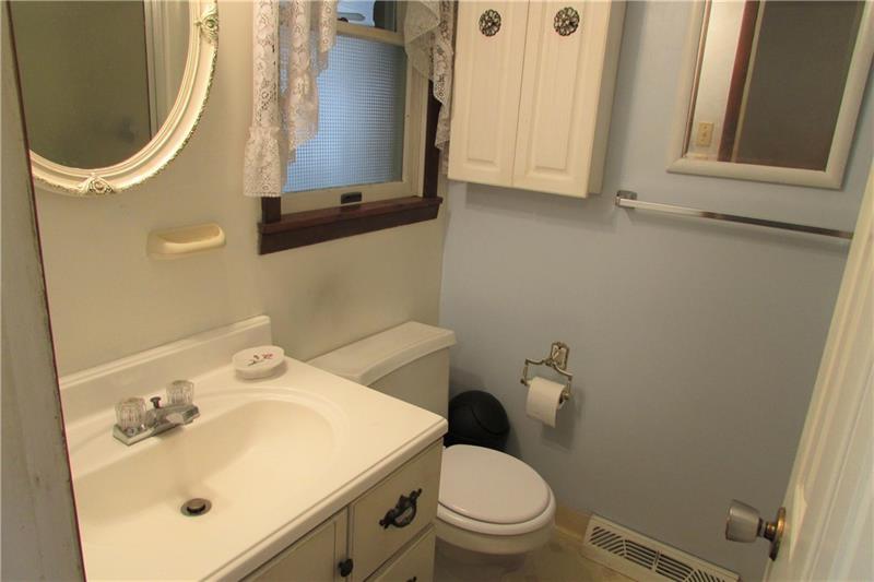 749 Utopia Road Apollo, PA 15613 - Photo 8 of 20 Gallery Image 8
