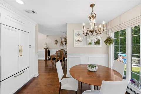 $1,699,999 | 77 Lake Drive, Manhasset Hills, NY 11040