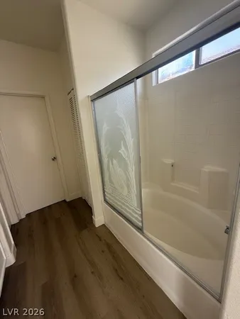 $1,895 | 4940 Droubay Drive, Las Vegas, NV 89122