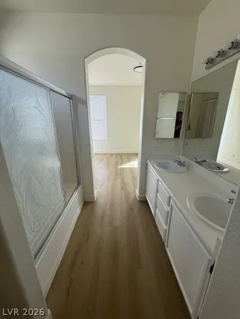 $1,895 | 4940 Droubay Drive, Las Vegas, NV 89122