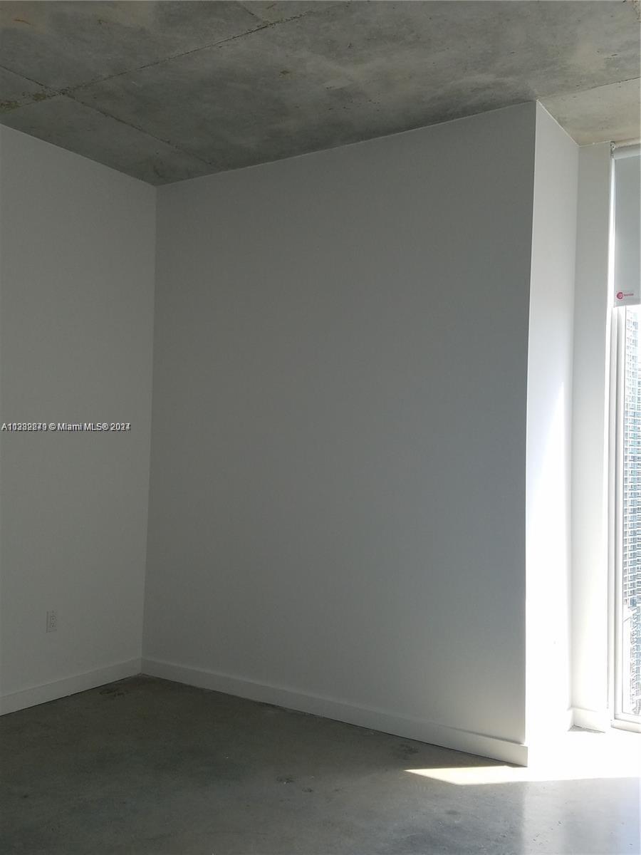 Downtown Miami Miami, FL 33131 - Photo 17 of 26 a view of a small space