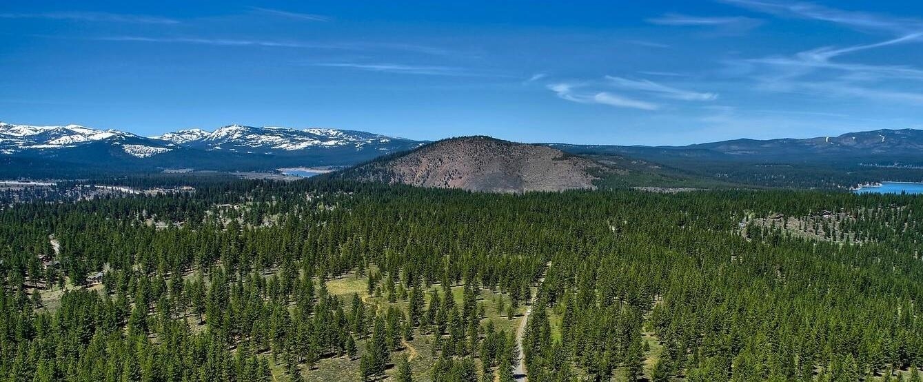 2 Martis Peak Road Truckee, CA 96161 - Photo 3 of 5 a view of a big yard with a large mountain