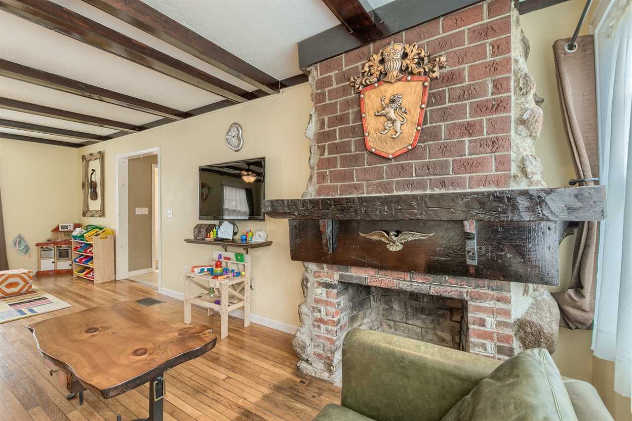 5 Colson Road, Unit 5 Hudson, NH 03051 - Photo 10 of 35 Gallery Image 10