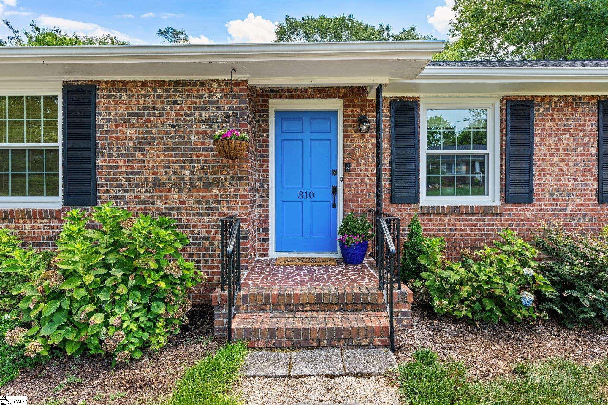 310 Rollingreen Road Greenville, SC 29615 - Photo 2 of 30 Gallery Image 2