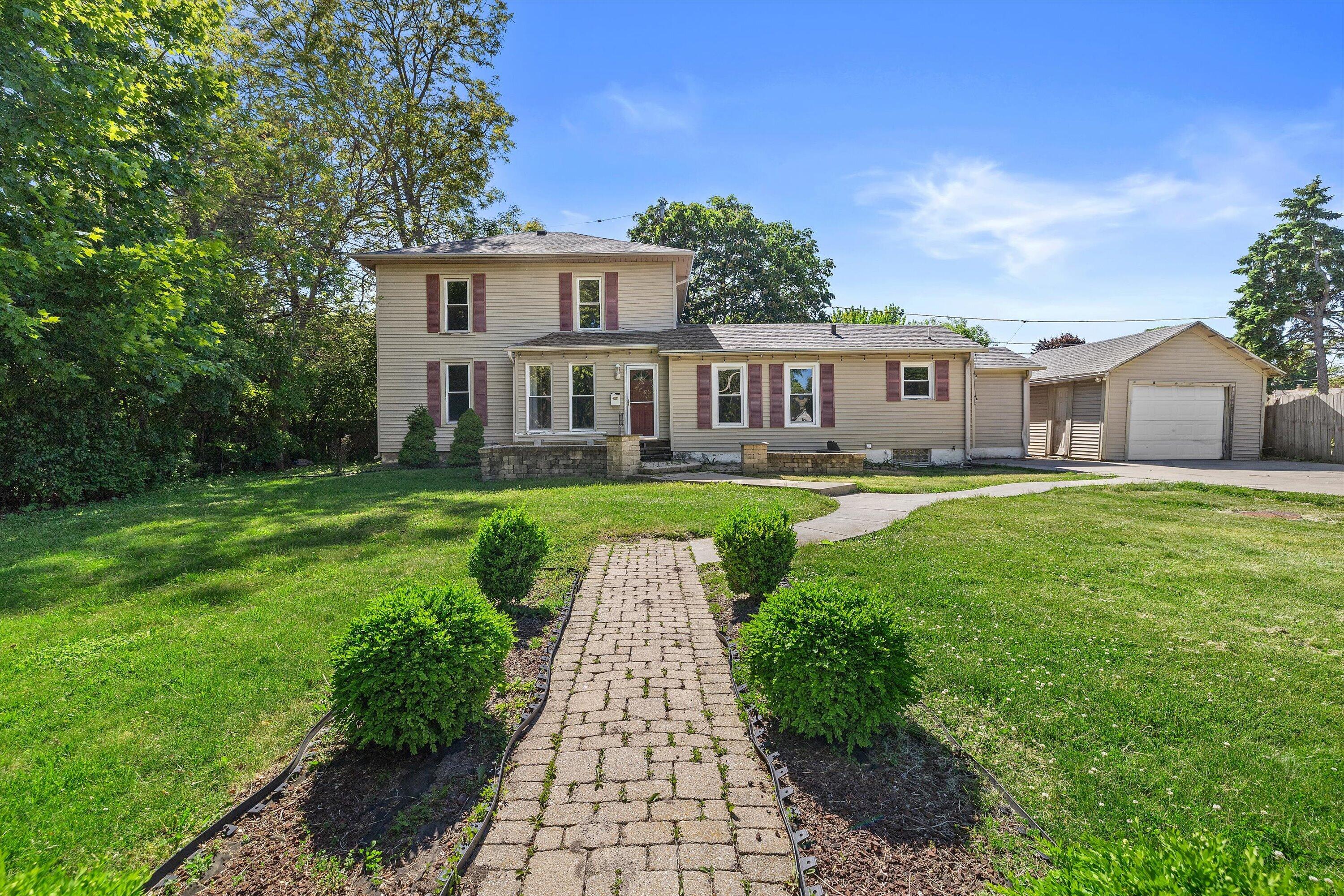 1128 Lathrop Avenue Racine, WI 53405 - Photo 18 of 26 23-IMG_6724