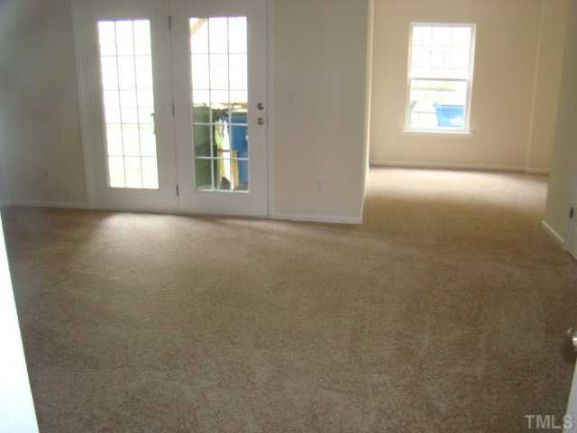 11922 Field Towne Lane Raleigh, NC 27614 - Photo 4 of 18 Photo 4