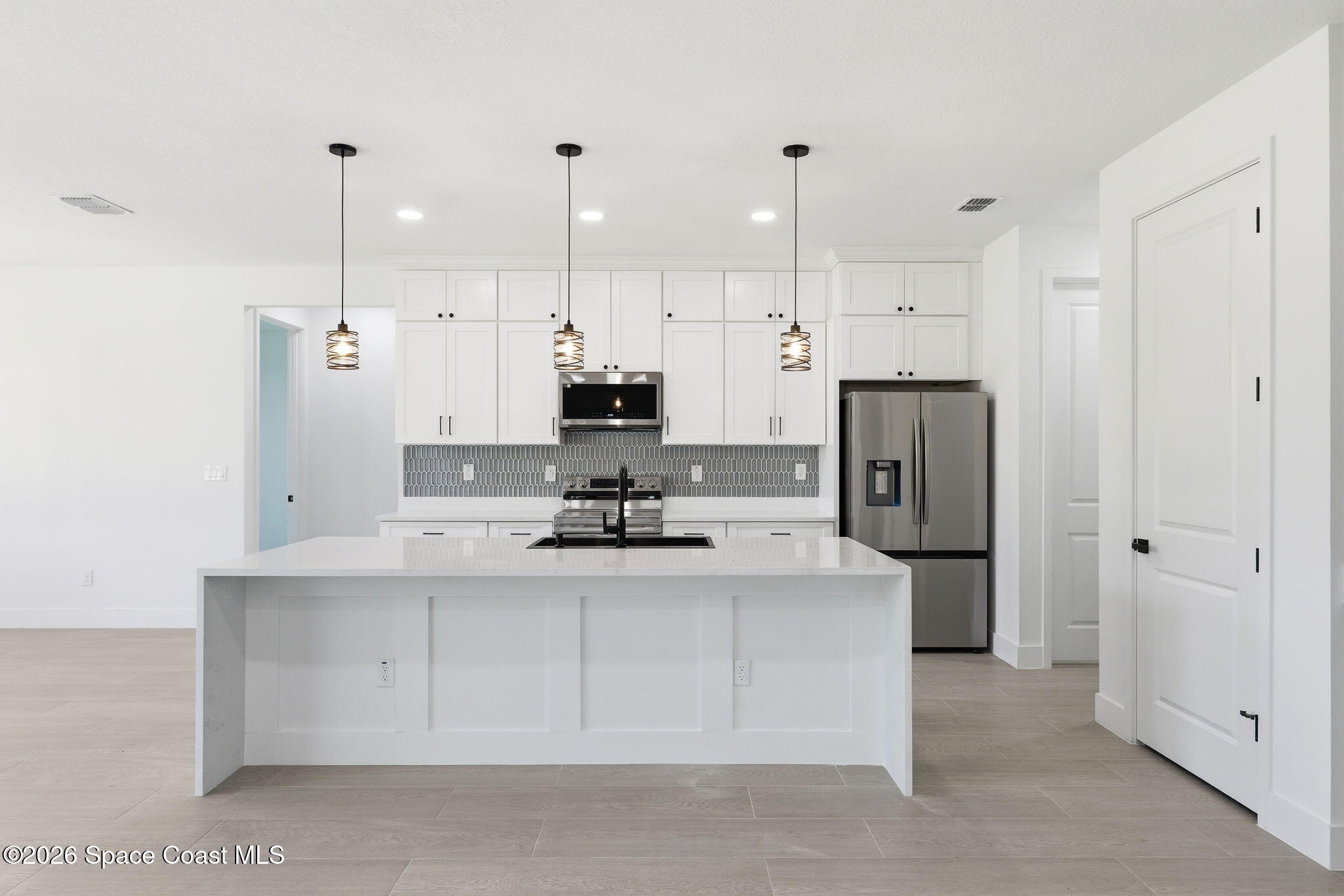 191 Titan Road Southeast Palm Bay, FL 32909 - Photo 13 of 46 14-web-or-mls-889_Reading_St_029