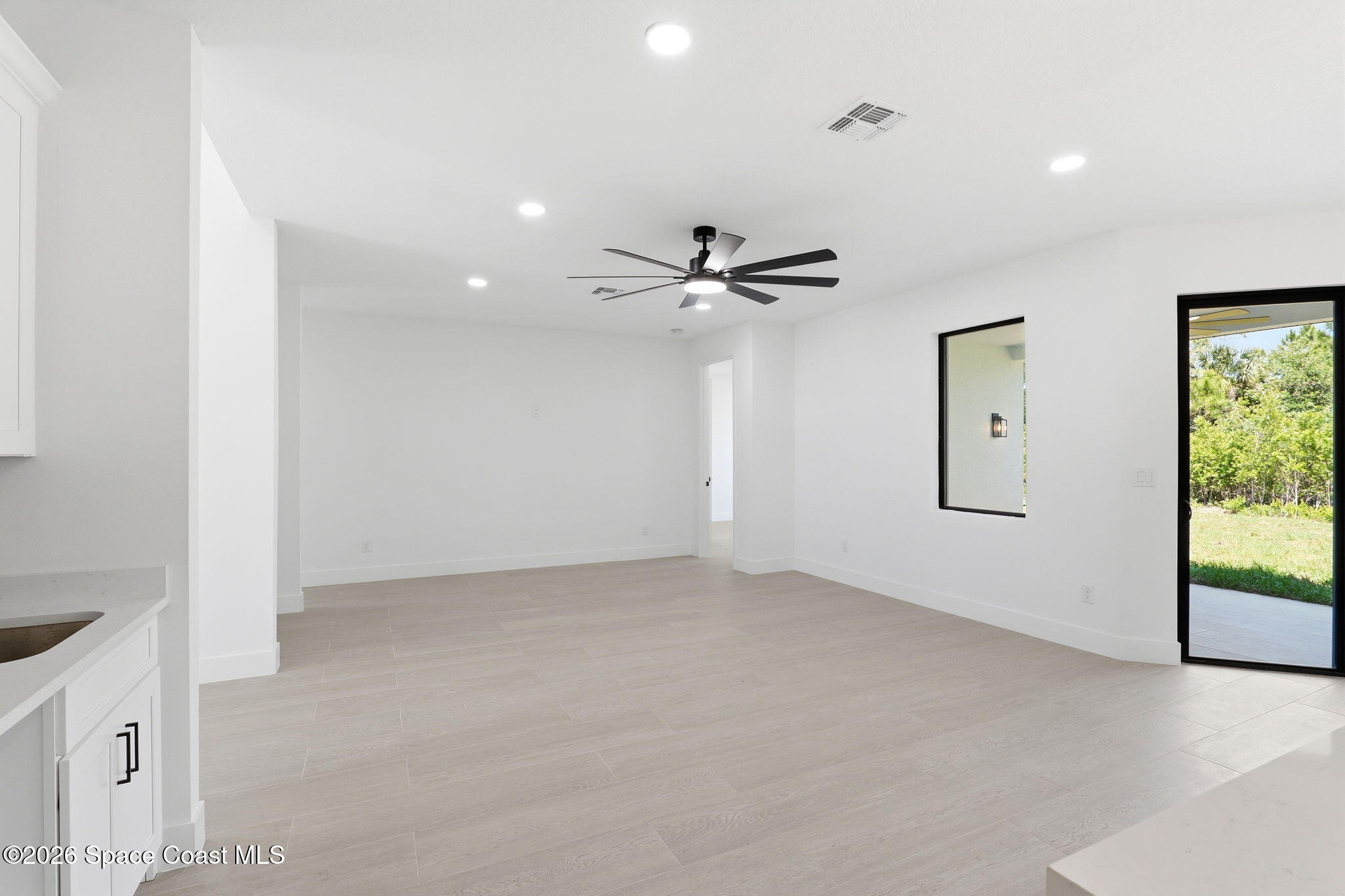 191 Titan Road Southeast Palm Bay, FL 32909 - Photo 15 of 46 16-web-or-mls-889_Reading_St_031