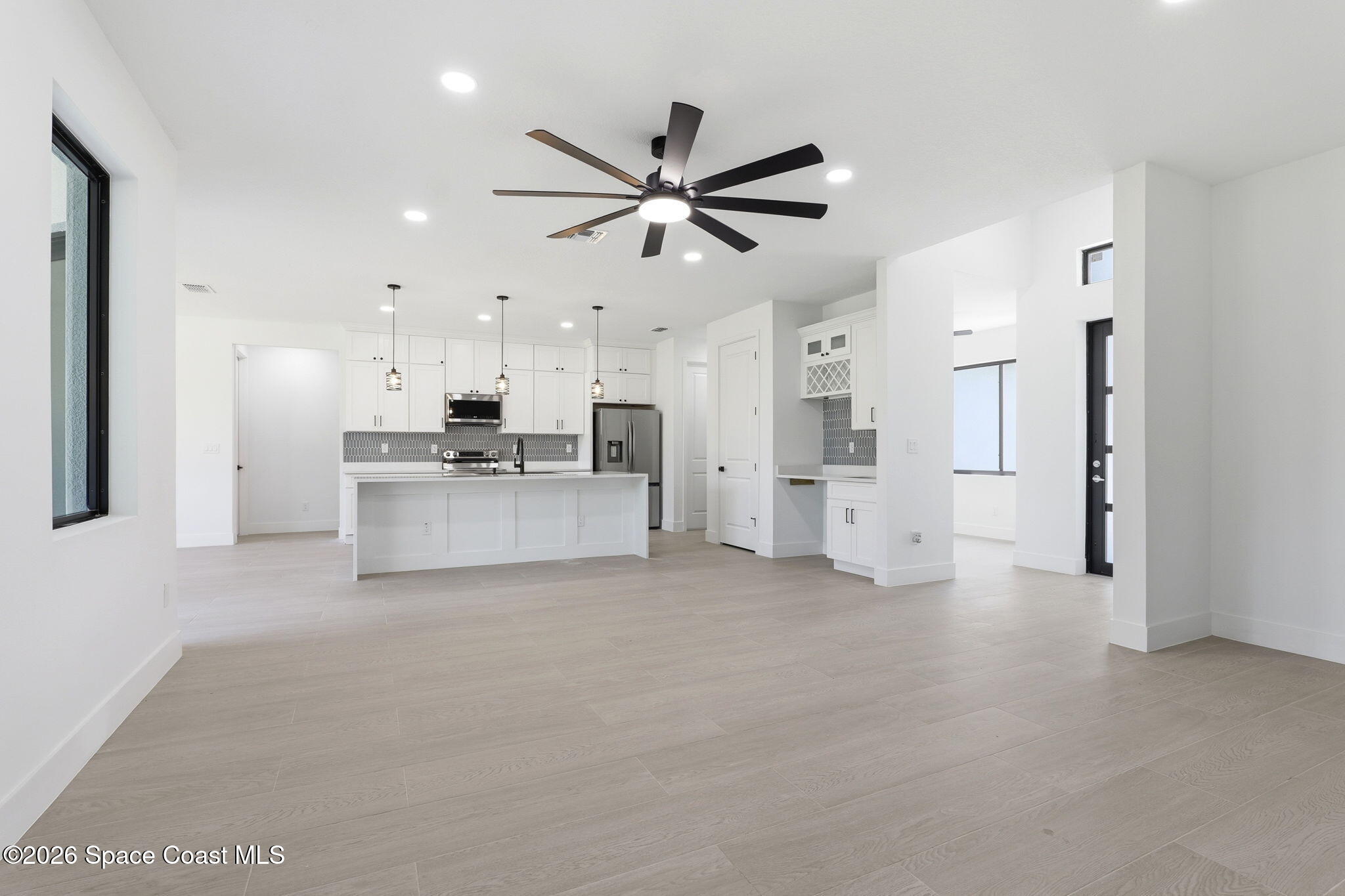 191 Titan Road Southeast Palm Bay, FL 32909 - Photo 16 of 46 17-web-or-mls-889_Reading_St_035