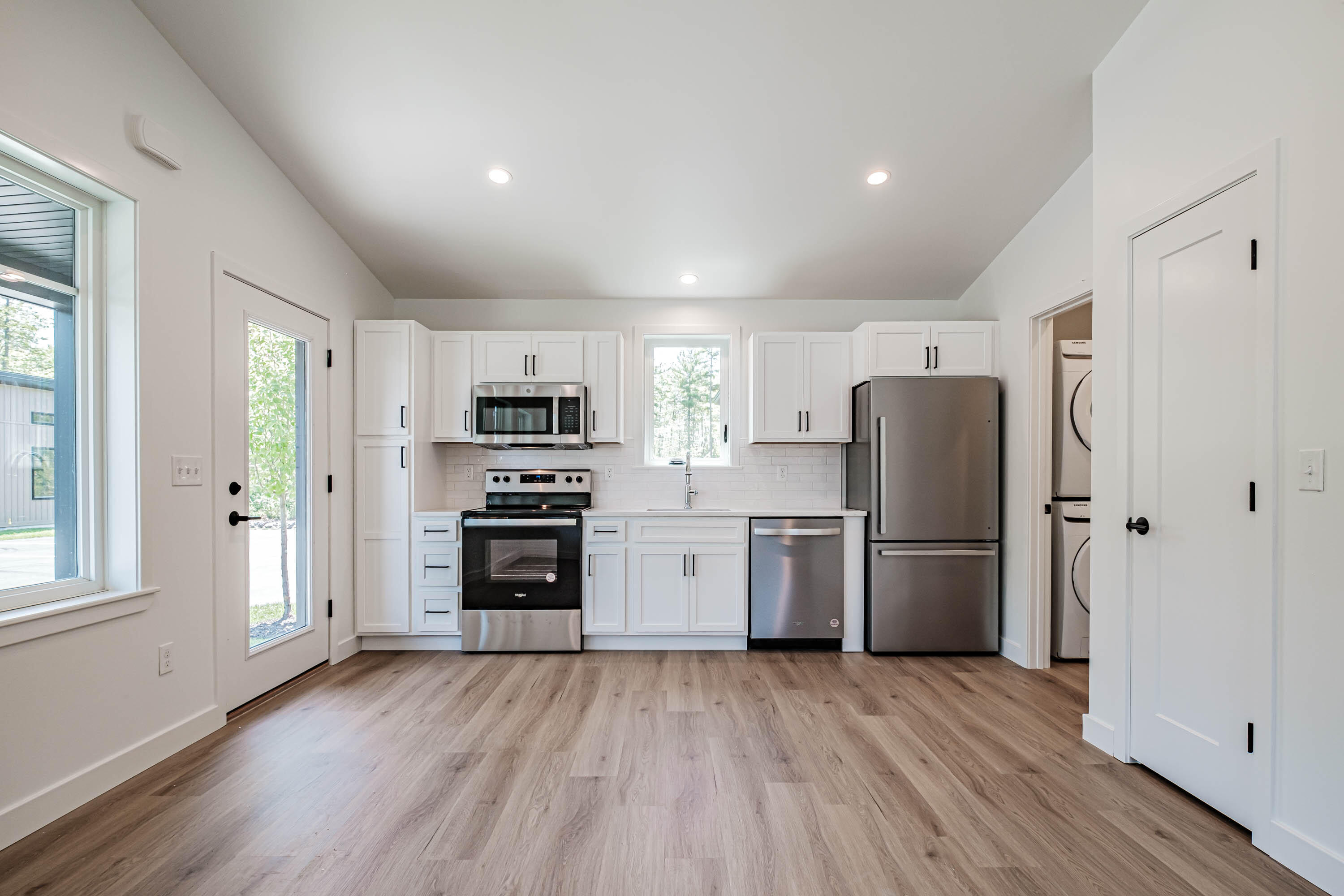 15 Canter Way, Unit 4 Scarborough, ME 04074 - Photo 4 of 21 20230622gp-62030