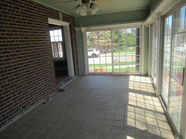 2 North Harlem Avenue Freeport, IL 61032 - Photo 15 of 34