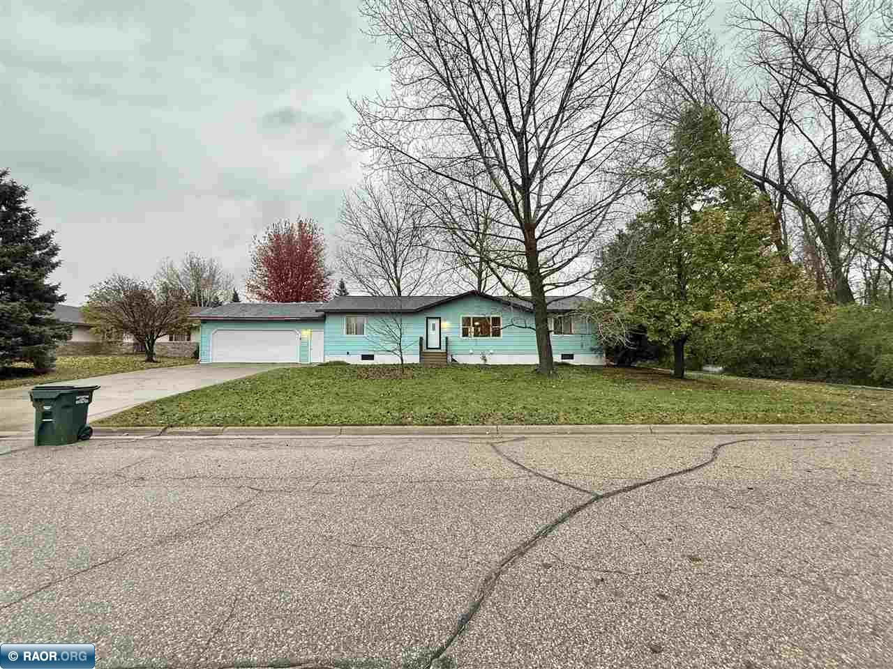 321 11th Avenue Southeast Elbow Lake, MN 56531 - Photo 1 of 46