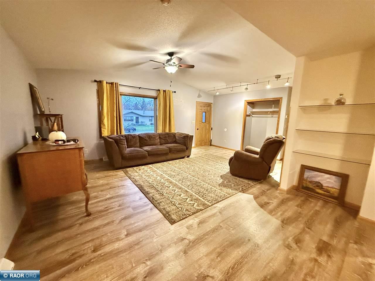 321 11th Avenue Southeast Elbow Lake, MN 56531 - Photo 6 of 46