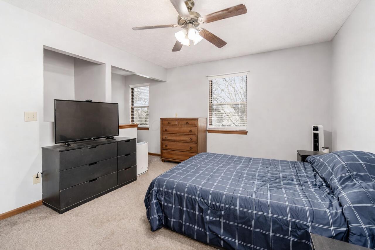 142 Kettering Bend Delaware, OH 43015 - Photo 14 of 22 Primary Bedroom