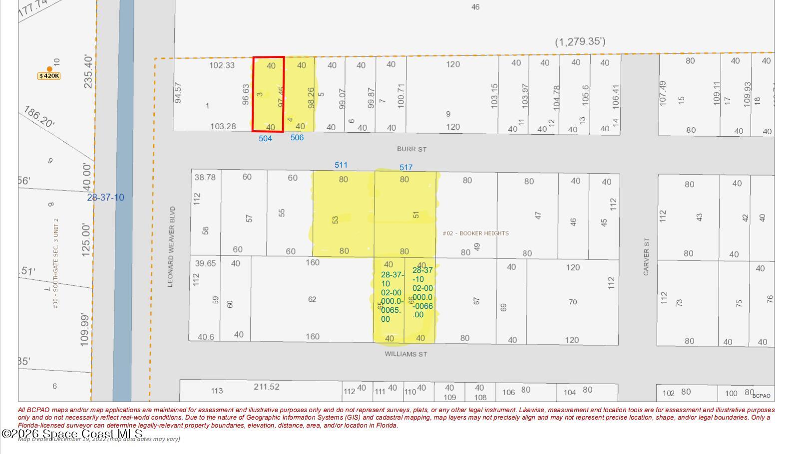 a view of a living room