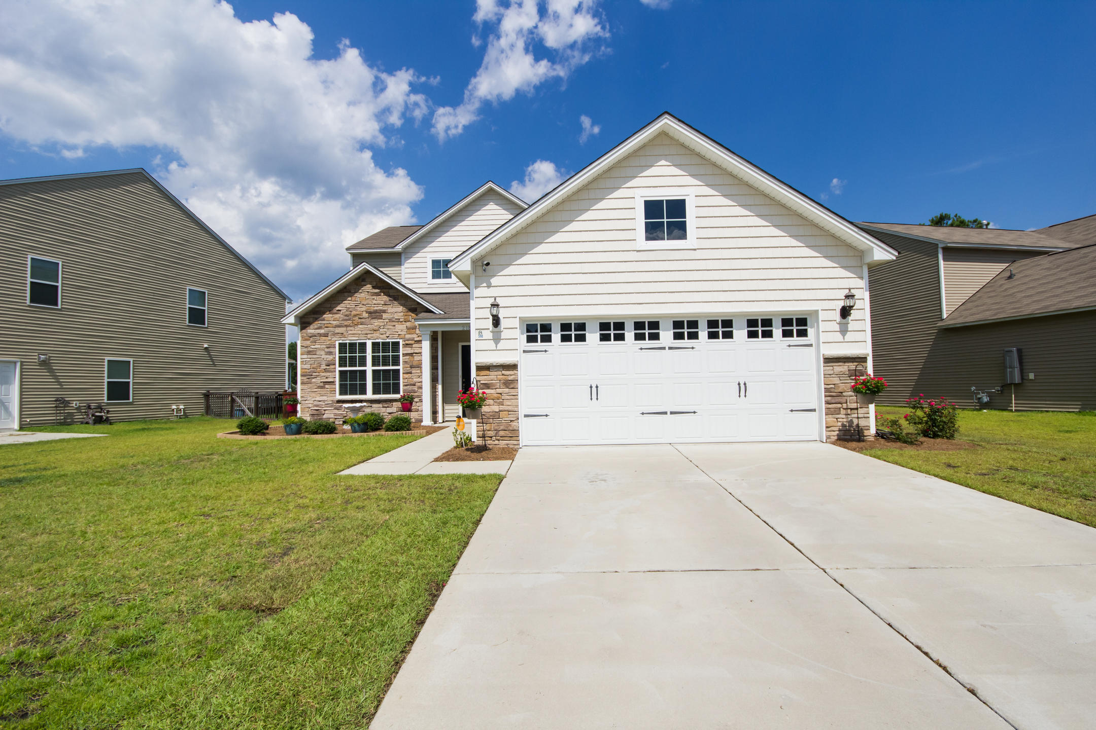 218 Decatur Drive Summerville, SC 29486 - Photo 4 of 30 3