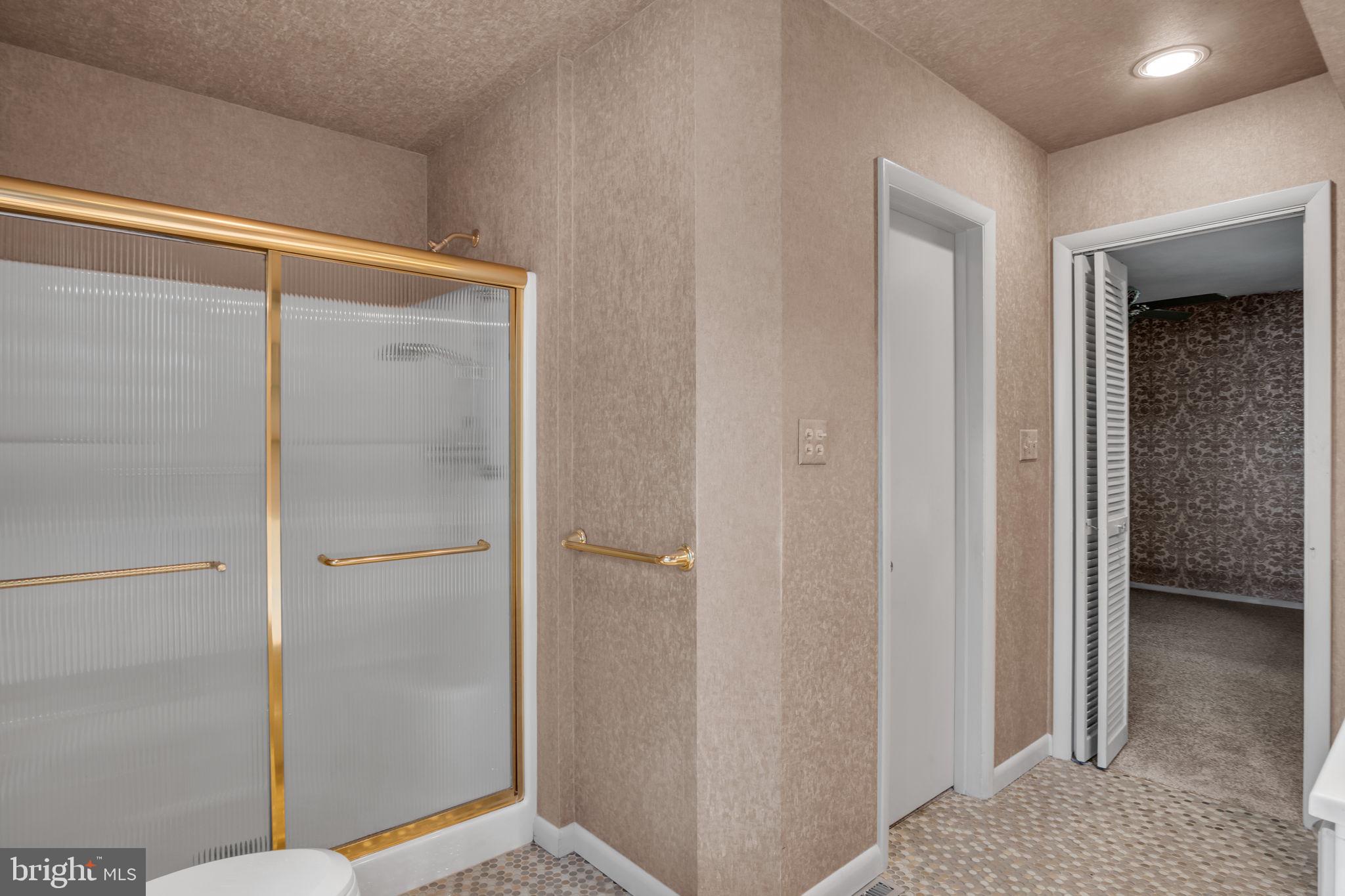 4536 Custer Drive Harrisburg, PA 17110 - Photo 36 of 53 a view of bathroom