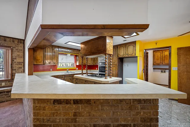 $625,000 | 1431 Highway 123, Karnes City, TX 78118