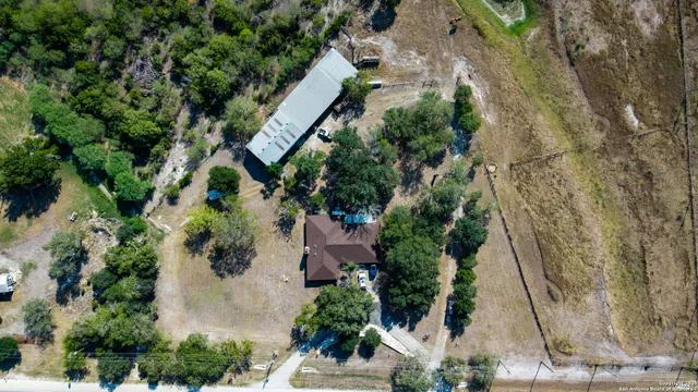 $625,000 | 1431 Highway 123, Karnes City, TX 78118