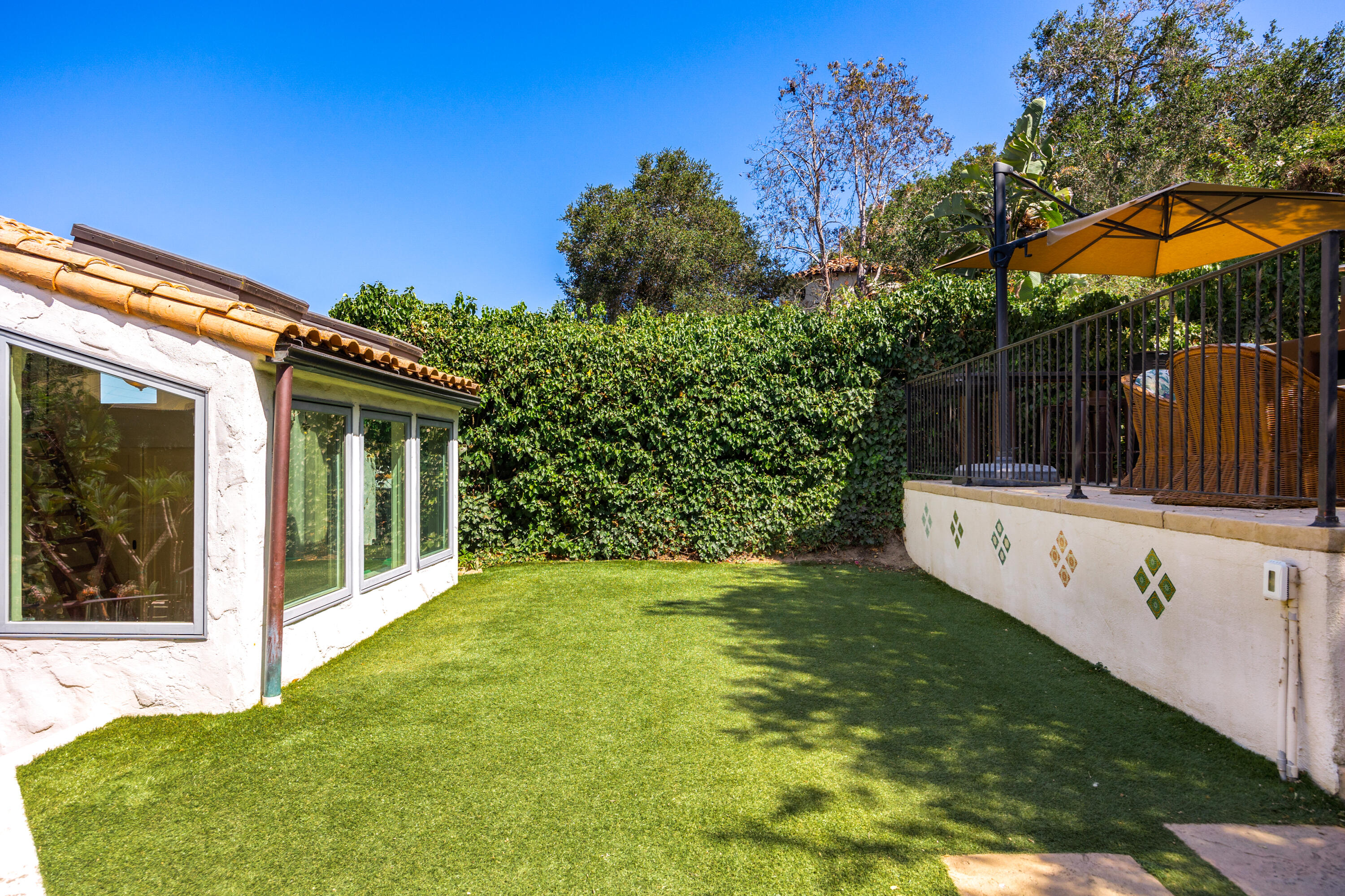 1723 Hillside Road Santa Barbara, CA 93101 - Photo 29 of 53 29