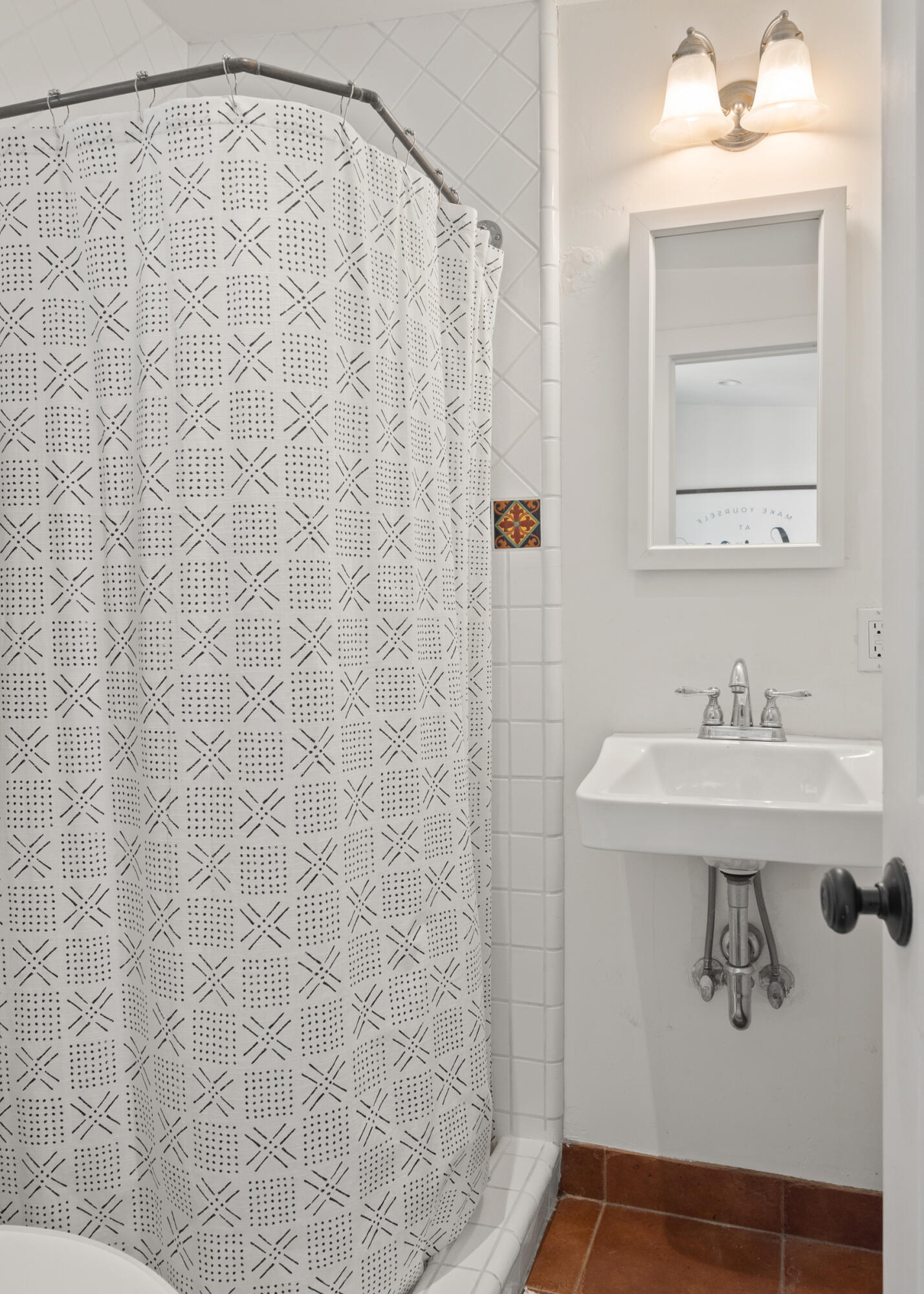 1723 Hillside Road Santa Barbara, CA 93101 - Photo 43 of 53 44
