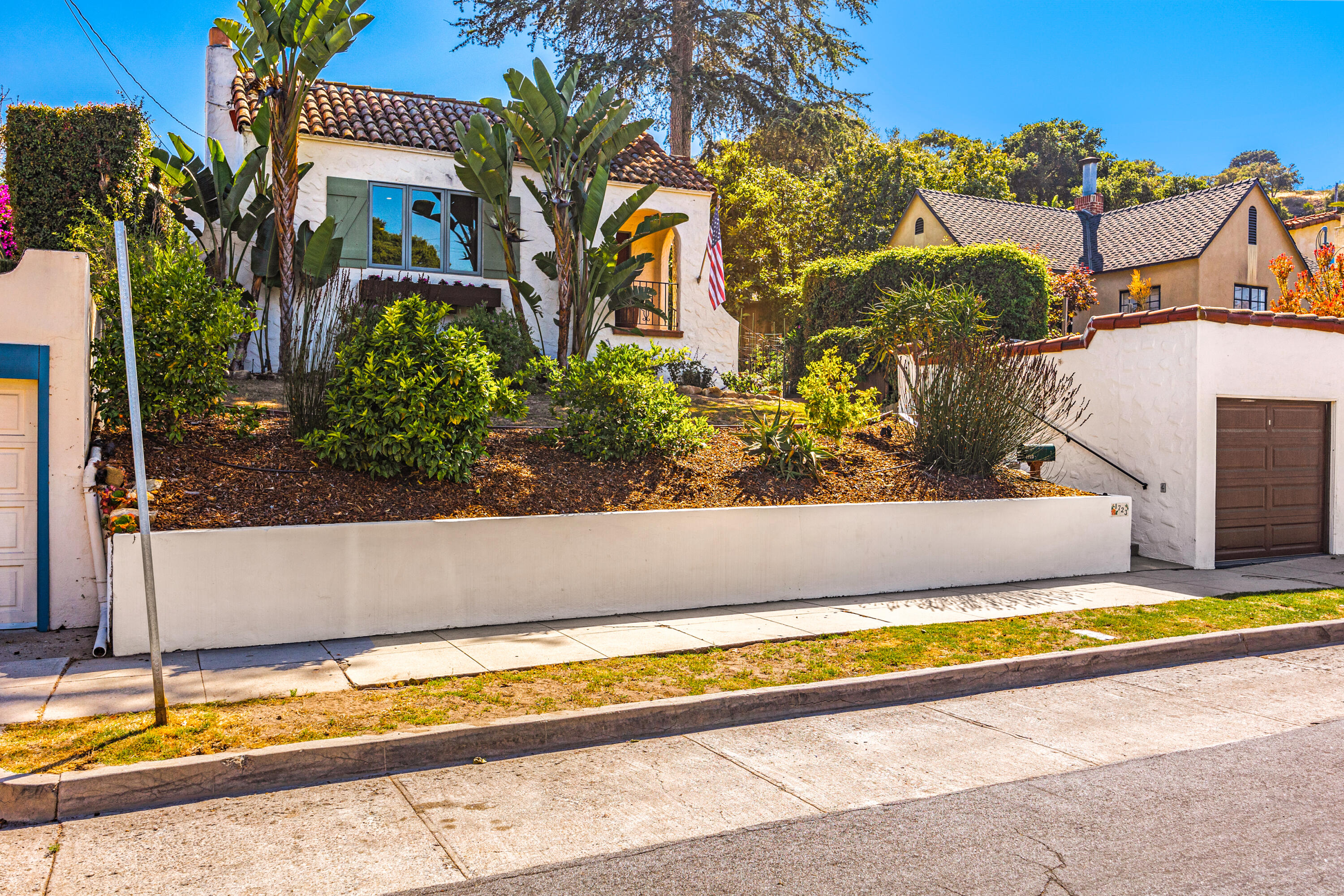 1723 Hillside Road Santa Barbara, CA 93101 - Photo 48 of 53 50