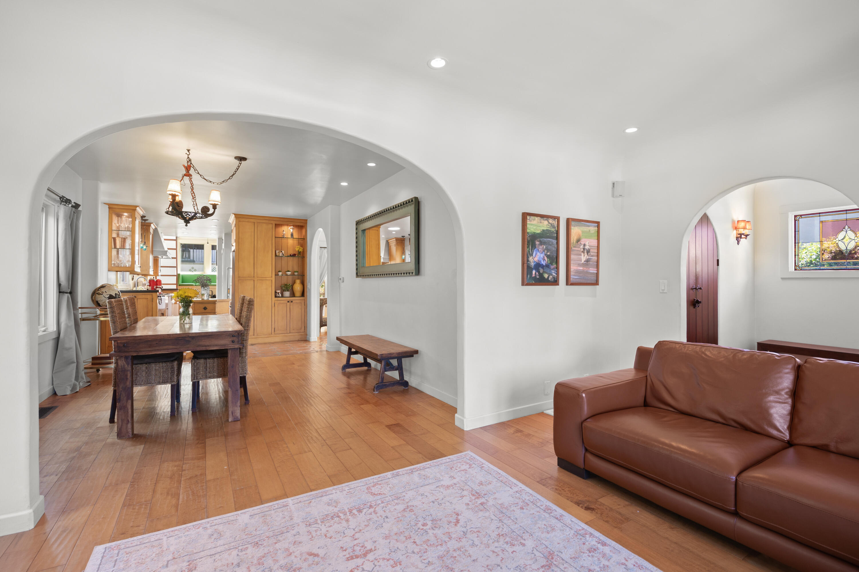 1723 Hillside Road Santa Barbara, CA 93101 - Photo 10 of 53 10