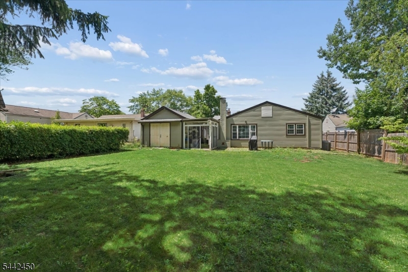 42 Walnut Street Edison, NJ 08817 - Photo 22 of 23