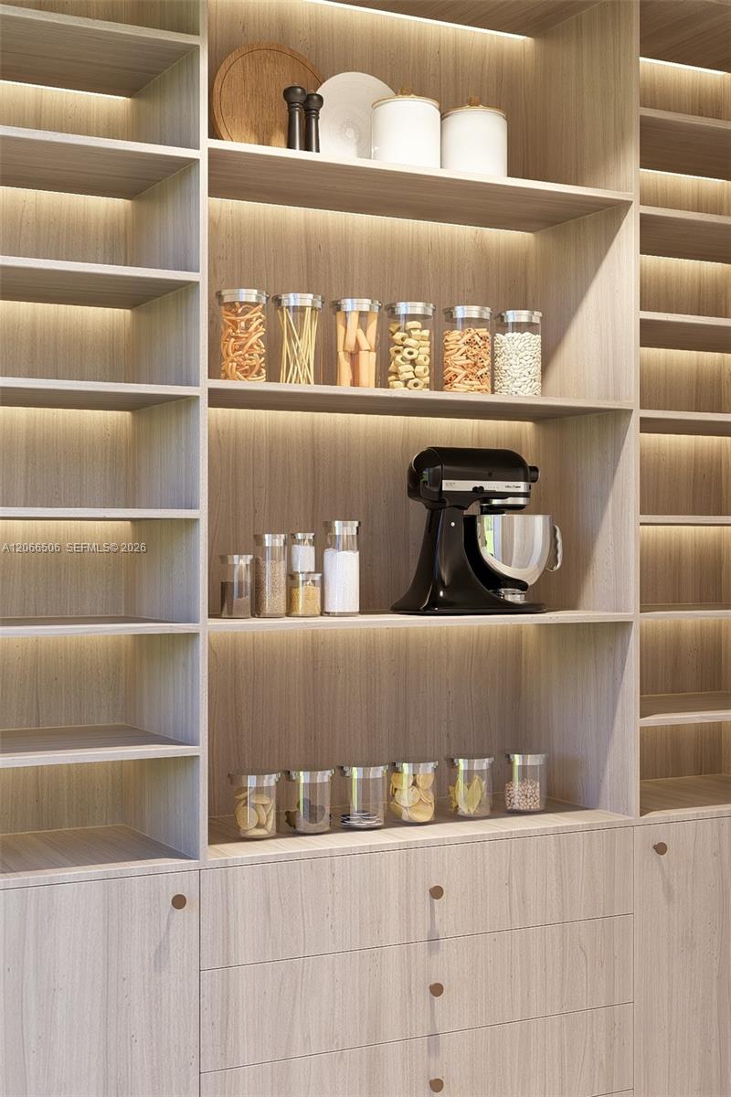 35 Southwest 22nd Road Miami, FL 33129 - Photo 4 of 9 Gallery Image 4