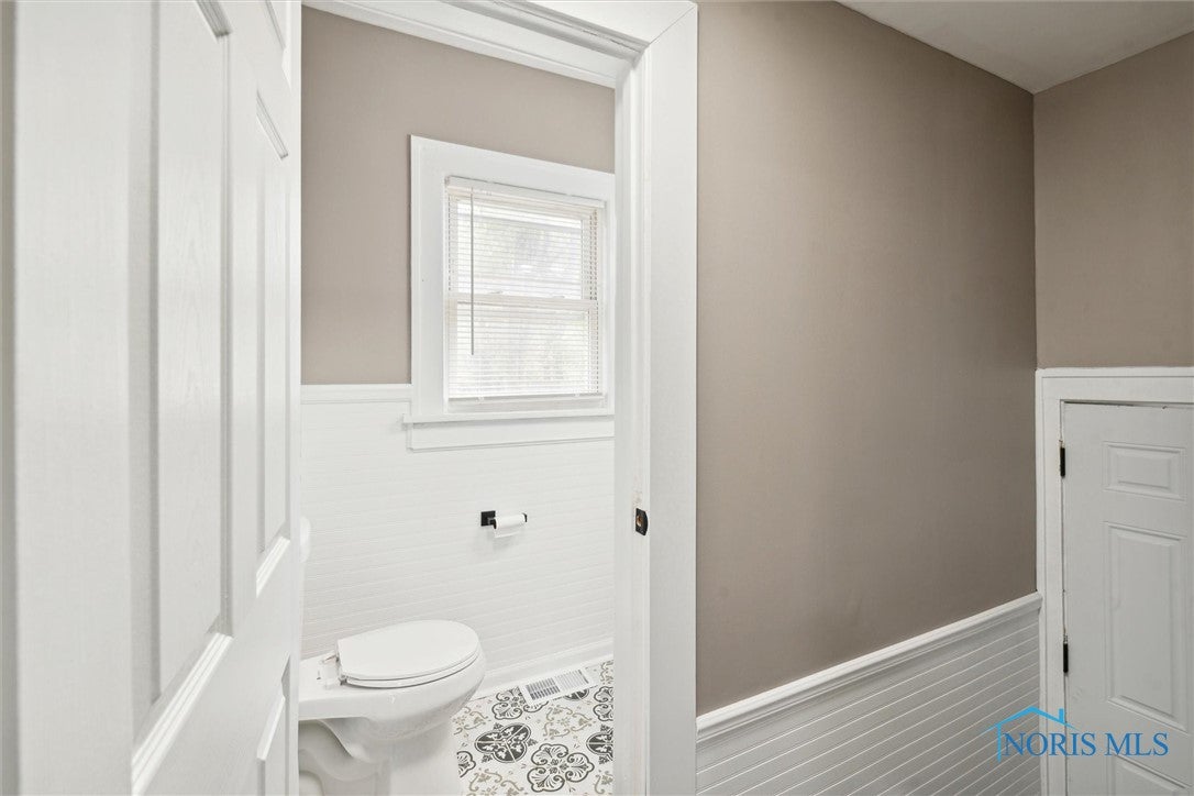 911 Alvison Road Toledo, OH 43612 - Photo 19 of 37 Gallery Image 19