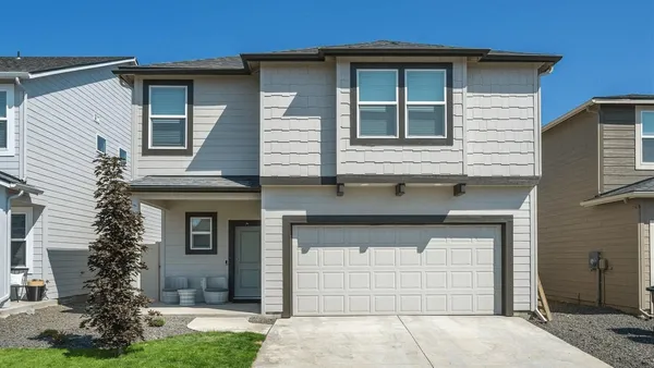 $474,995 | 3631 South Blake Lane, Spokane, WA 99206