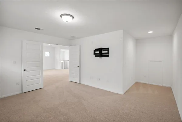 $2,850 | 405 Arrowhead Vine Street, Leander, TX 78641