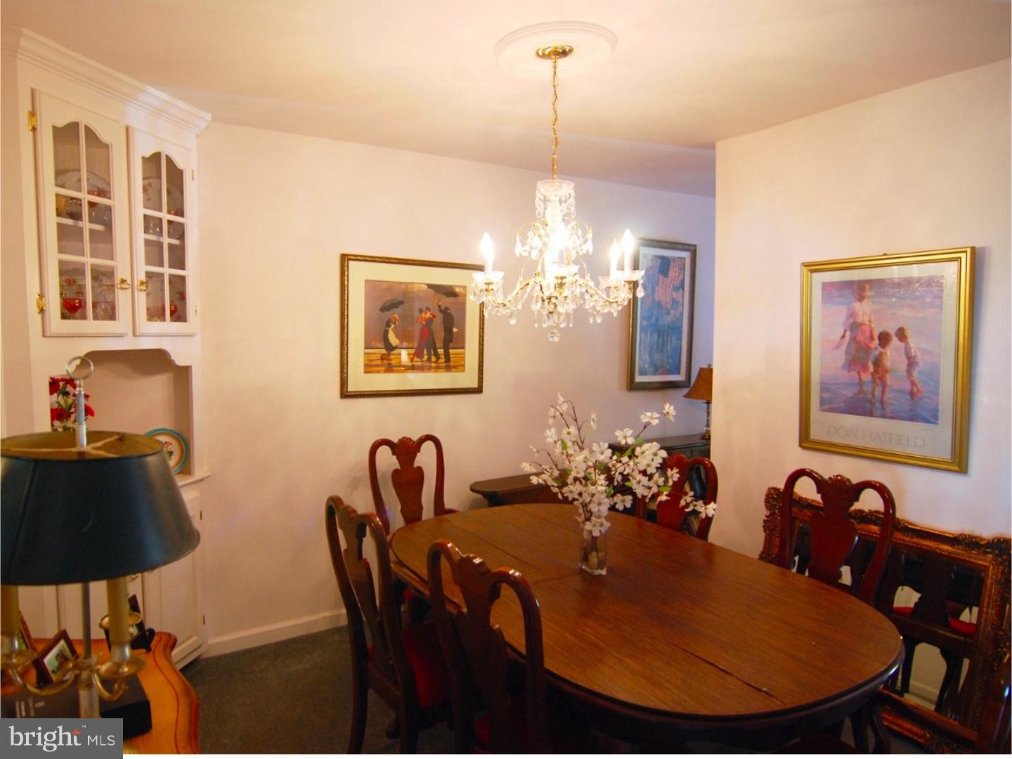 8 Independence Way Doylestown, PA 18901 - Photo 4 of 14 Dining Room