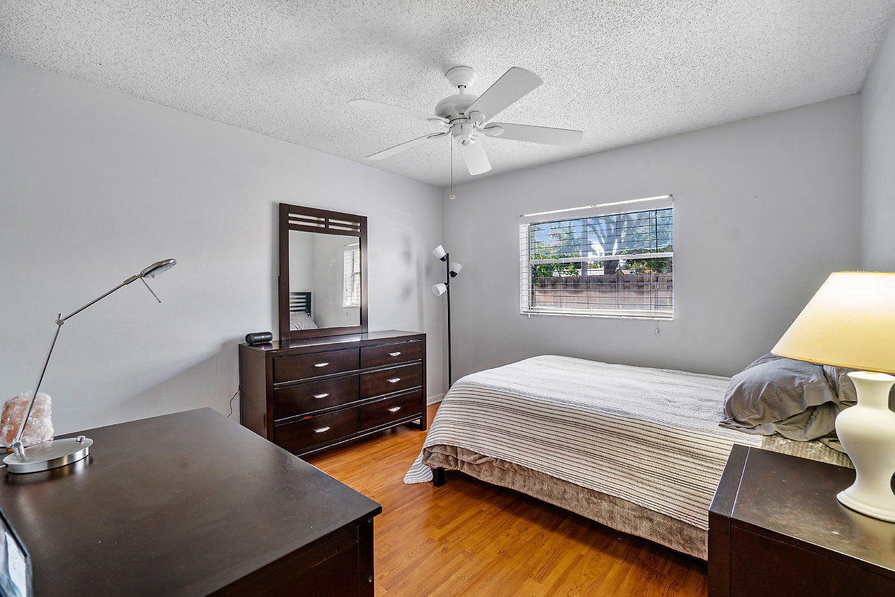 2366 Northwest 30th Road Boca Raton, FL 33431 - Photo 20 of 34 016-2366NW30thRd-BocaRaton-FL-small