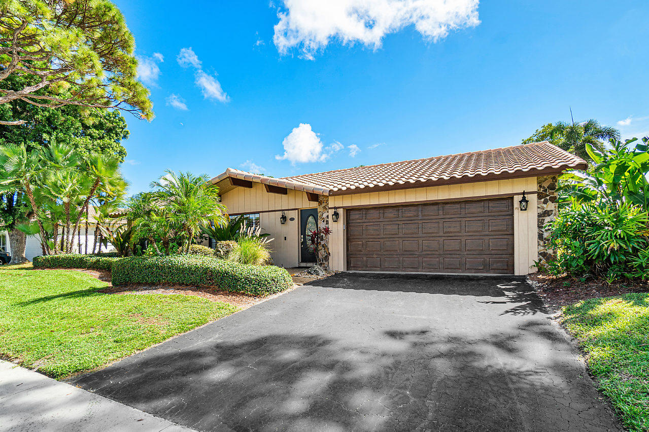 2366 Northwest 30th Road Boca Raton, FL 33431 - Photo 2 of 34 001-2366NW30thRd-BocaRaton-FL-small