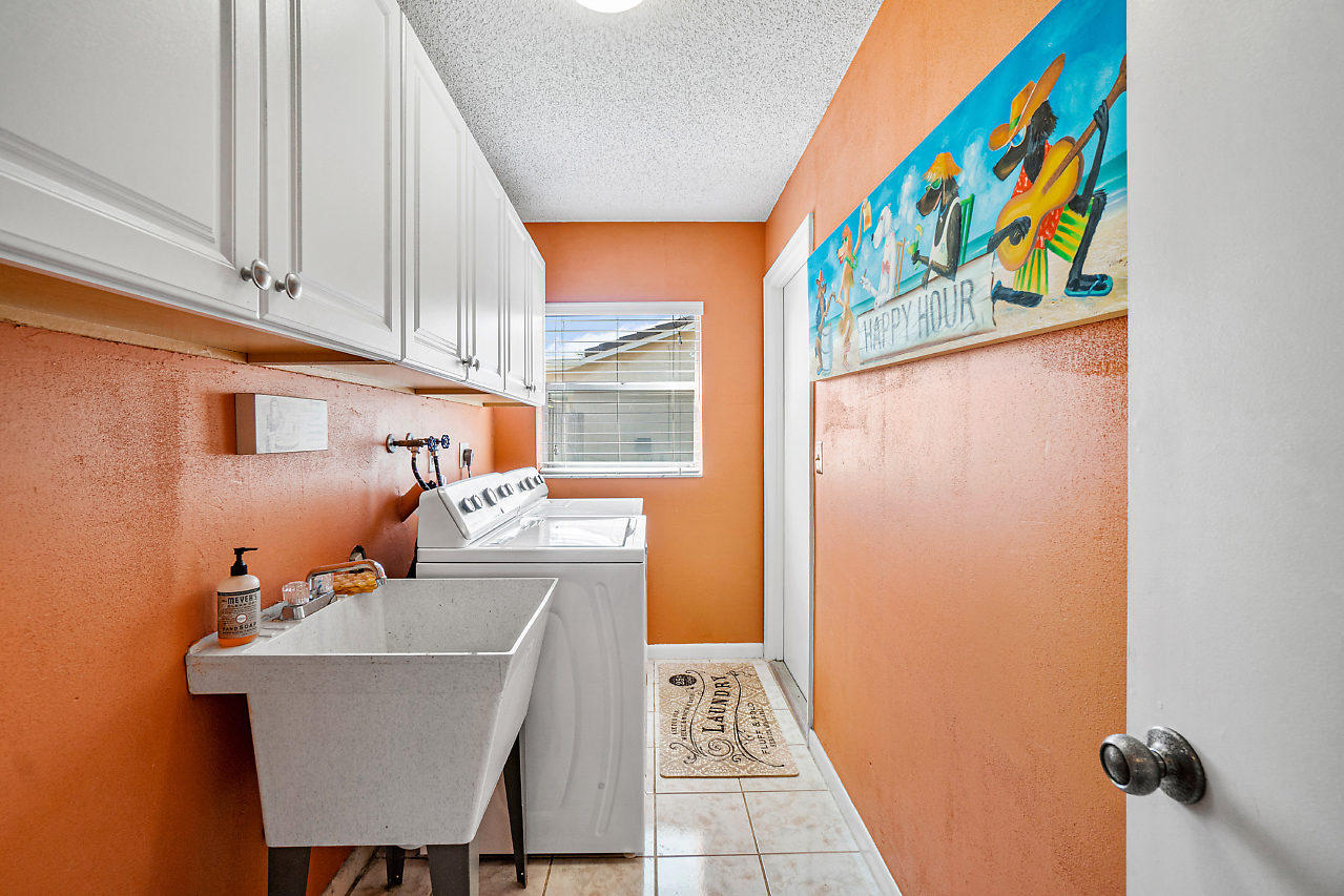 2366 Northwest 30th Road Boca Raton, FL 33431 - Photo 22 of 34 023-2366NW30thRd-BocaRaton-FL-small