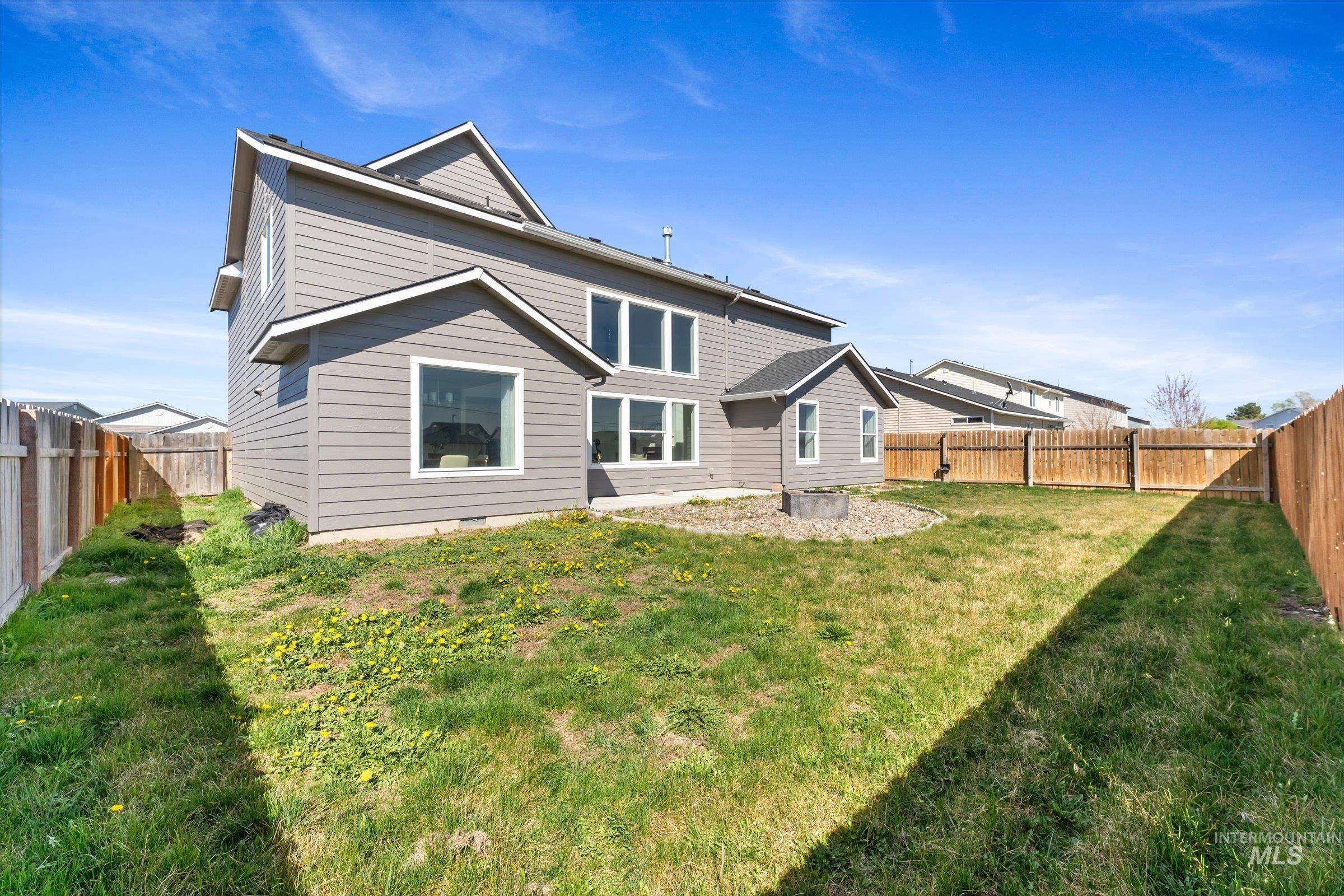 5602 Barkley Way Caldwell, ID 83607 - Photo 4 of 26