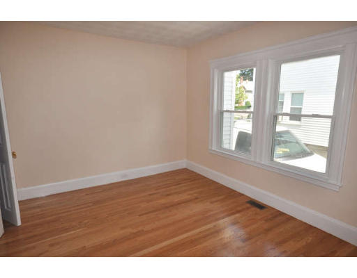 23 Harvard Road, Unit 23 Belmont, MA 02478 - Photo 8 of 12 Gallery Image 8