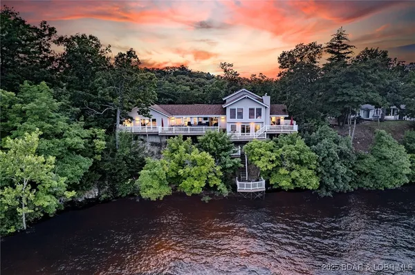 $649,000 | 269 Cliff Drive, Sunrise Beach, MO 65079