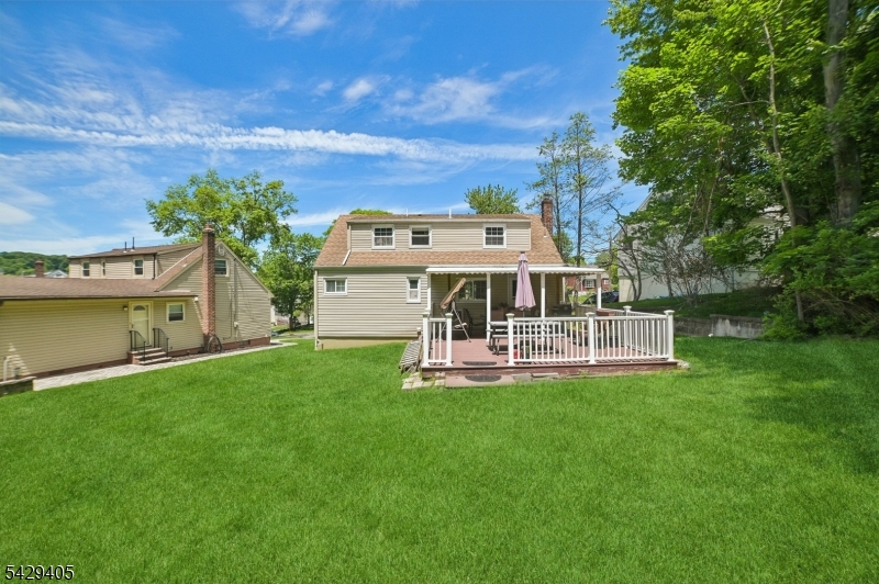 46 Phyllis Road West Orange, NJ 07052 - Photo 20 of 27