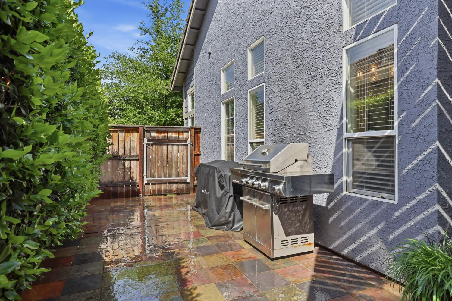 138 Cobble Ridge Drive Folsom, CA 95630 - Photo 28 of 33