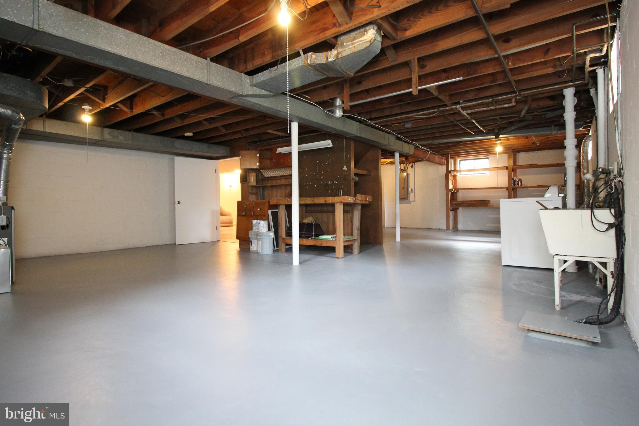 6900 Highland Street Springfield, VA 22150 - Photo 22 of 28 Basement