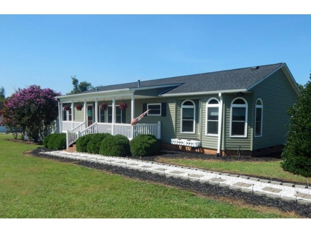1732 Saddle Club Road Mebane, NC 27302 - Photo 2 of 22 Gallery Image 2