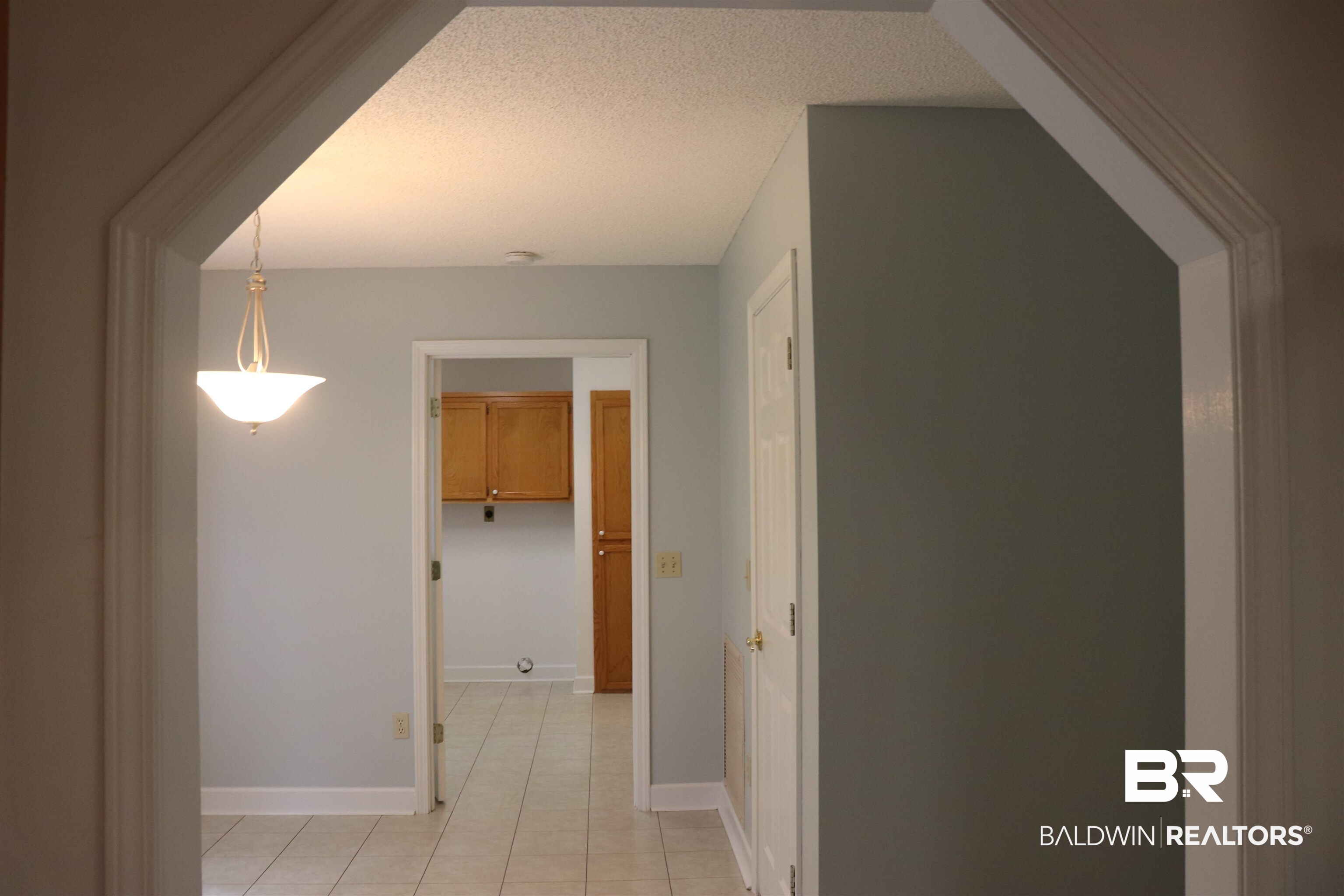 1823 Experiment Farm Road Monroeville, AL 36460 - Photo 13 of 46 Dining Room